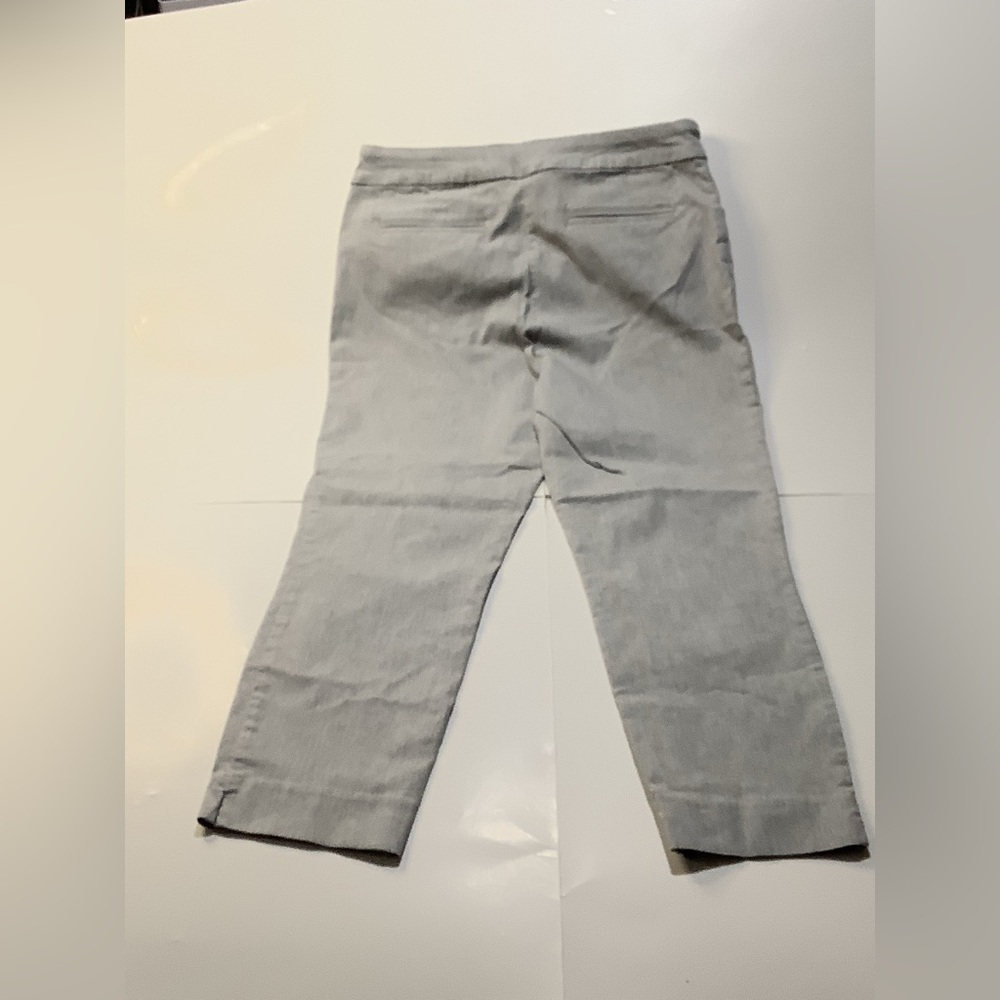 Hilary Radley Light Gray capri pant - Picture 2 of 3